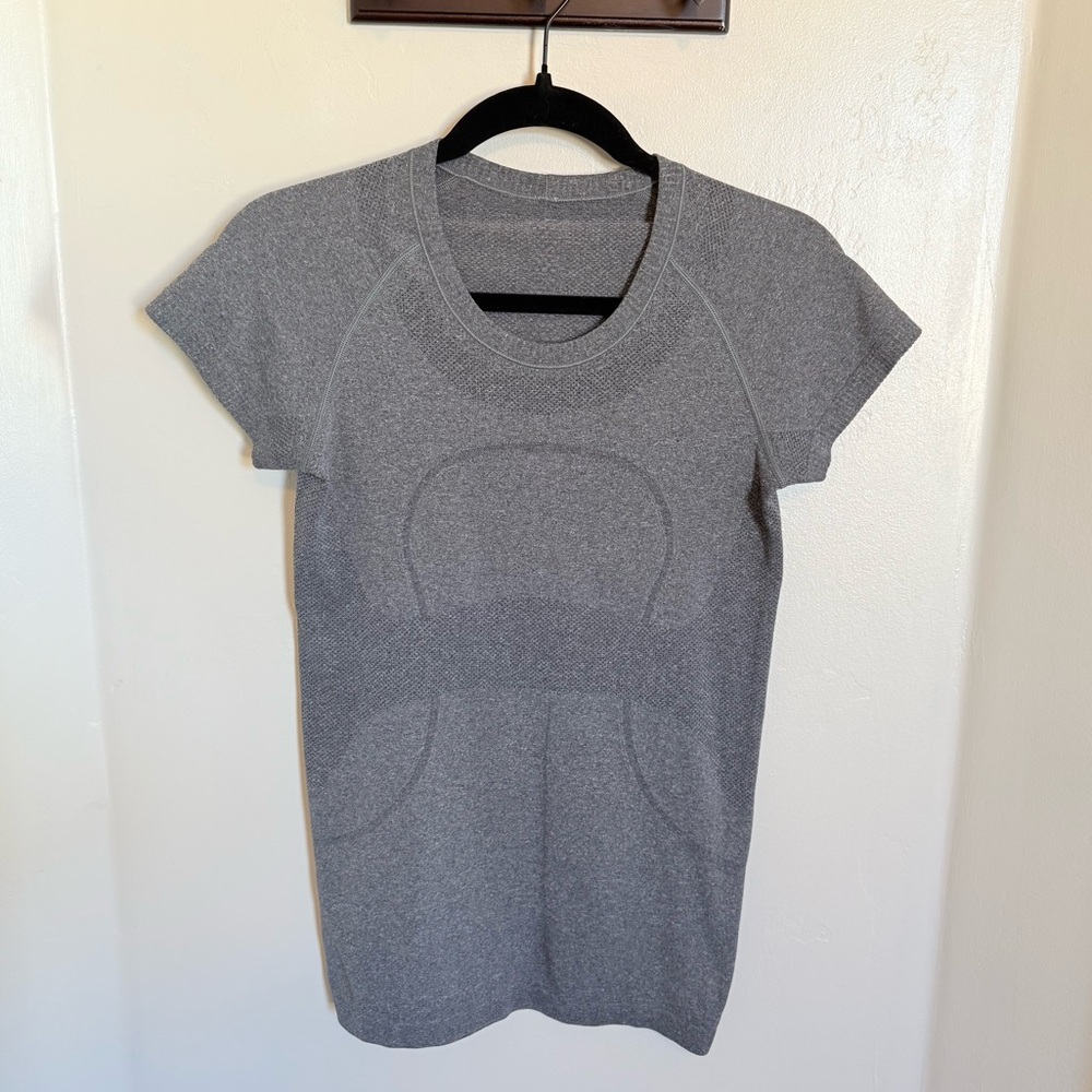 lululemon Swiftly Women's Top